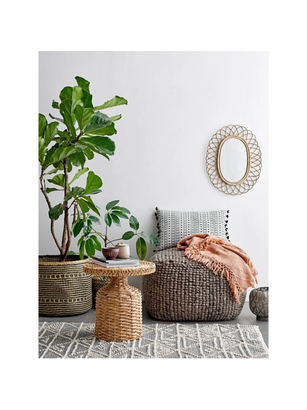 Creative Co-Op Woven Bamboo Oval Wall Mirror in Natural Beige 21.5” W x 19” H